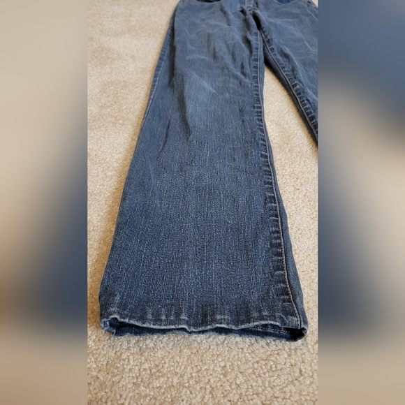 Focus Lifestyle womens size 8 inseam 30" dark wash jeans Used - Picture 2 of 11